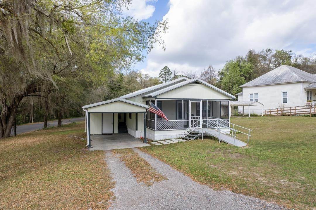 2. Single Family for Sale at Madison, FL 32340