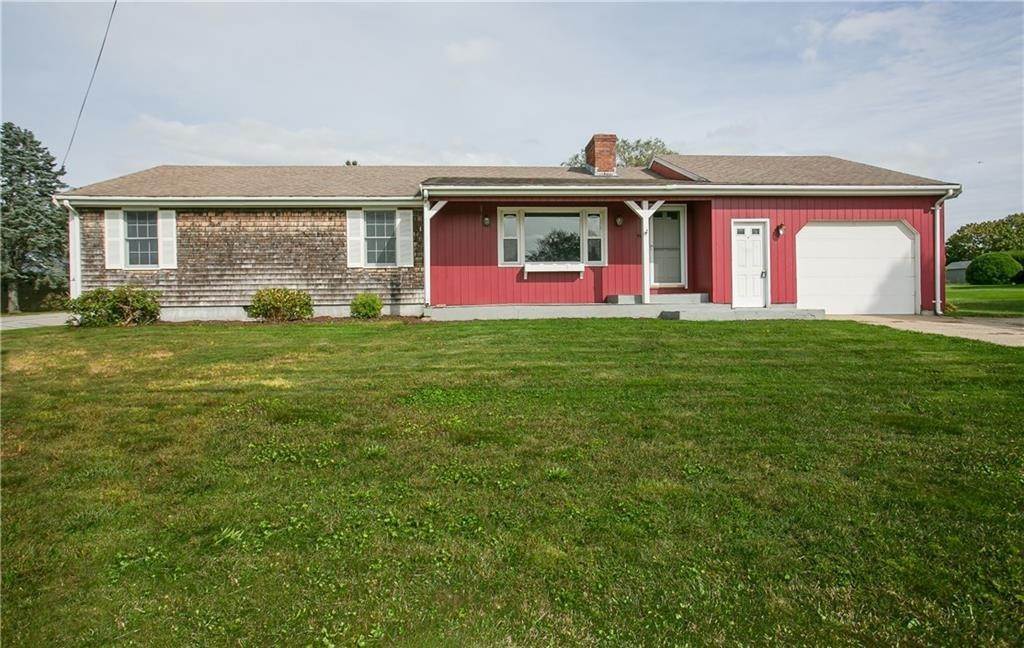 Single Family for Sale at Portsmouth, RI 02871