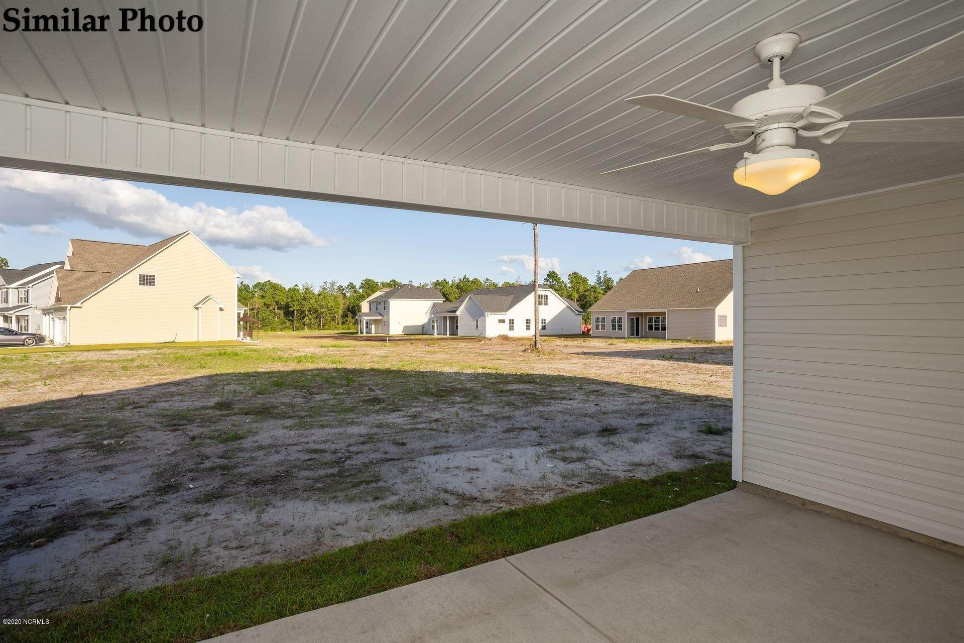 25. Single Family for Sale at Rocky Point, NC 28457