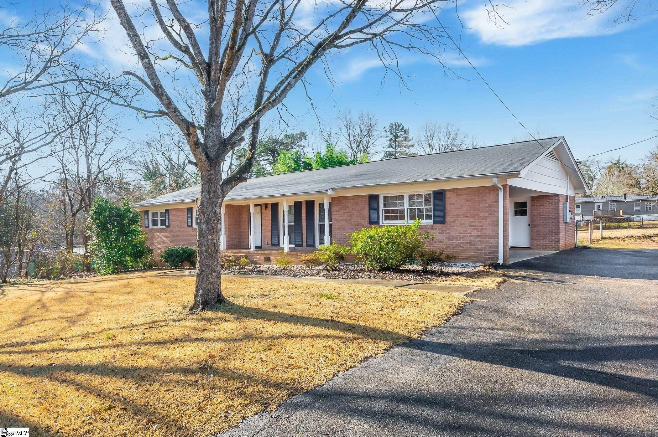 2. Single Family for Sale at Greenville, SC 29605