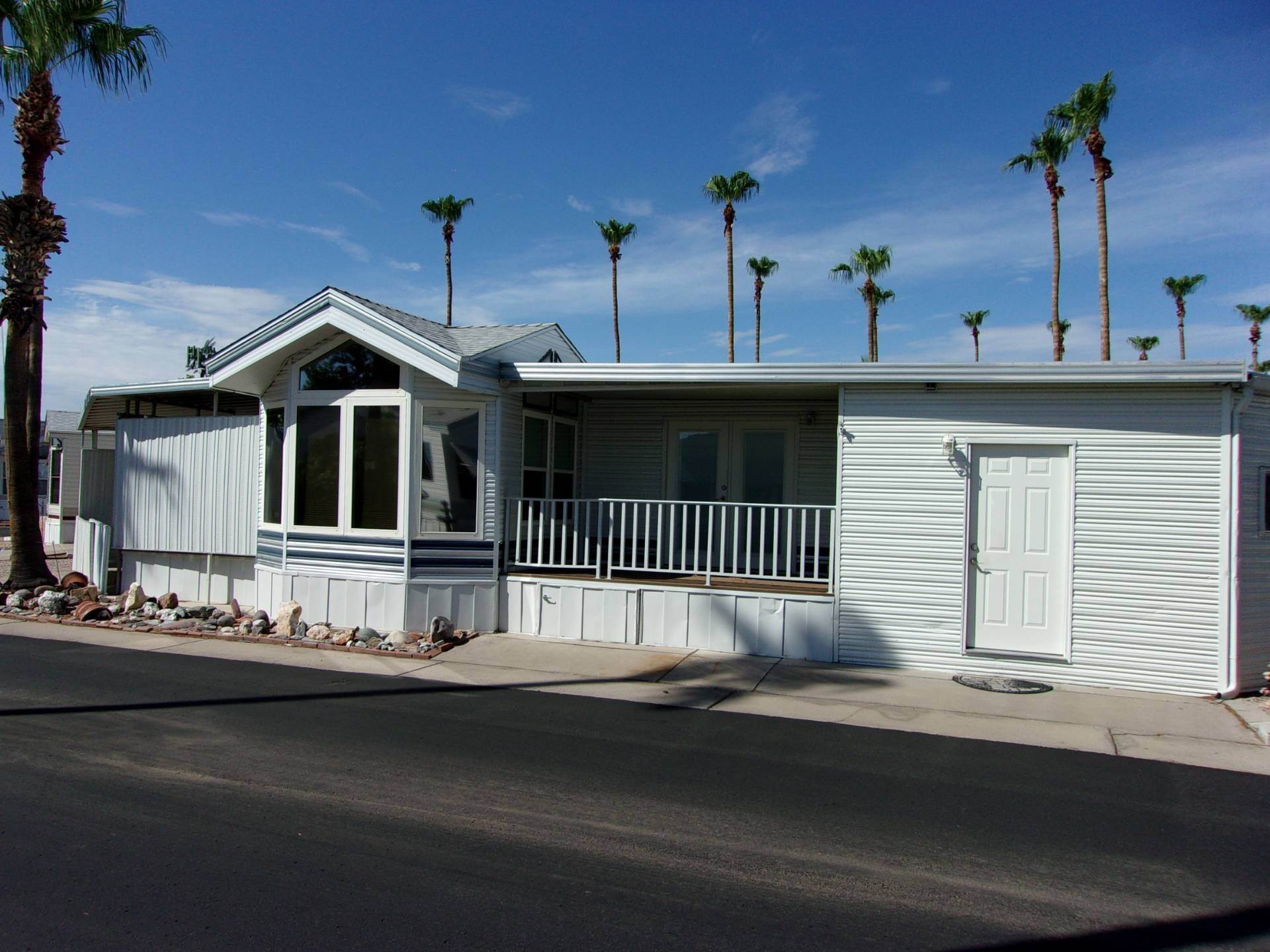 4. Mobile Home for Sale at Mesa, AZ 85205