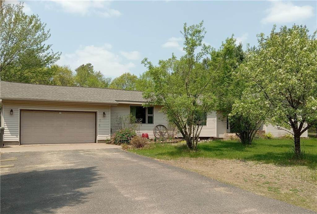 16. Single Family for Sale at Hayward, WI 54843