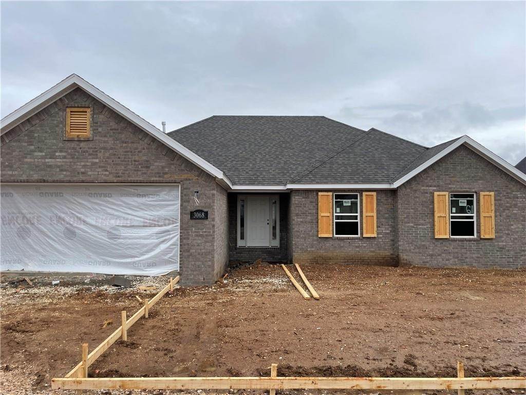 4. Single Family for Sale at Fayetteville, AR 72701