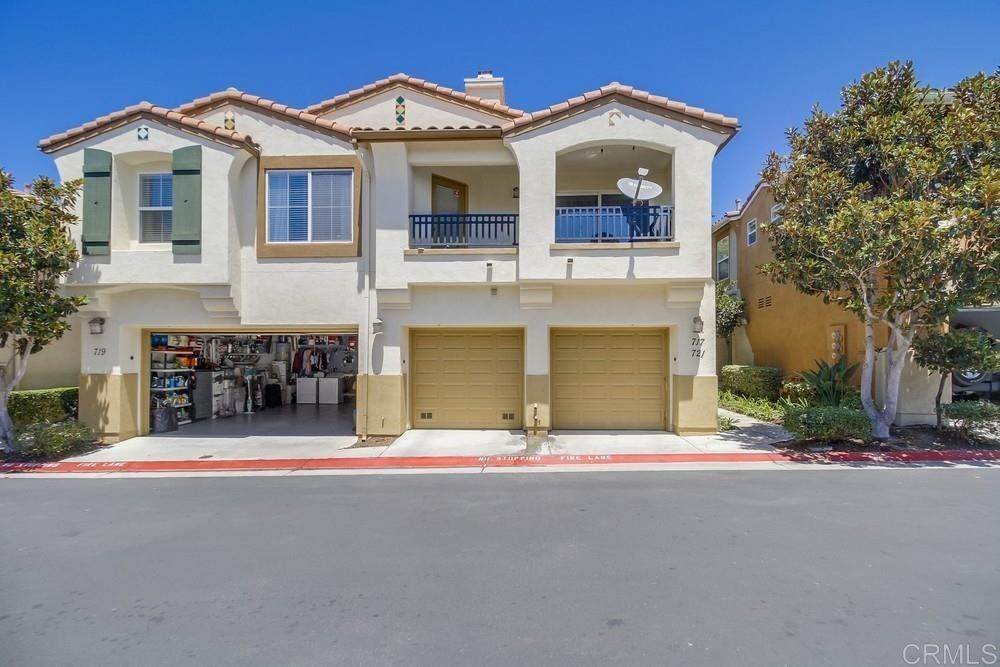 30. Condominium for Sale at Chula Vista, CA 91911