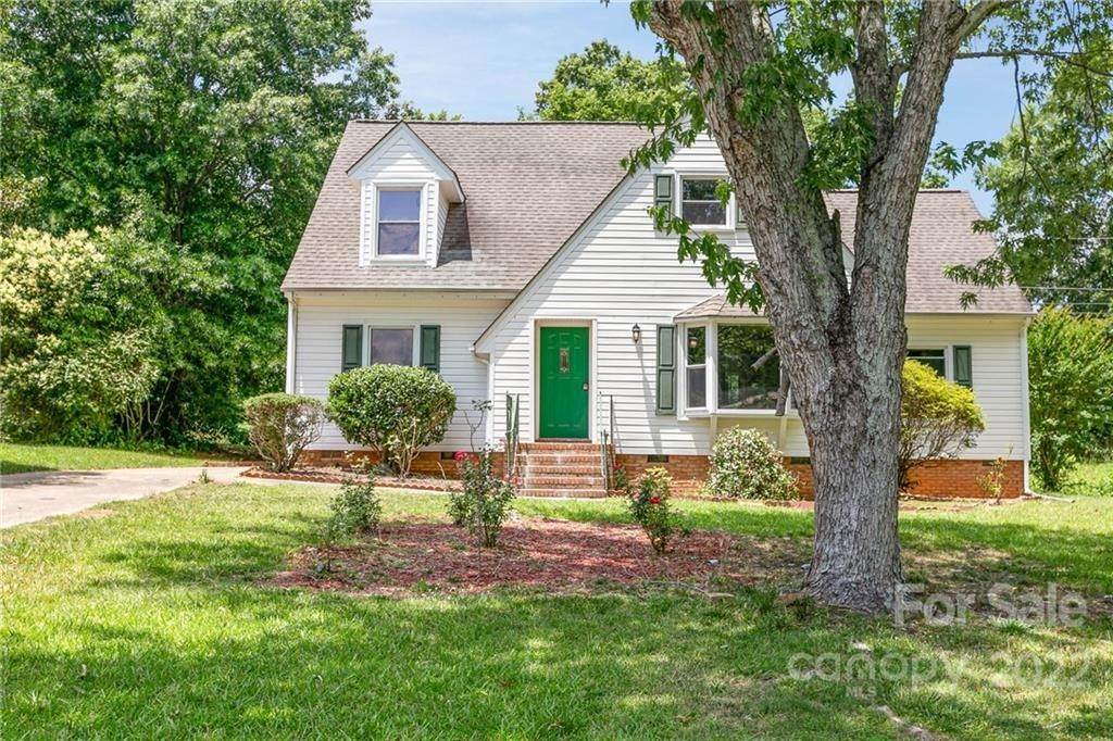 Single Family for Sale at Monroe, NC 28112