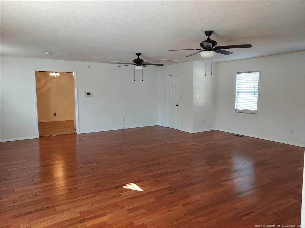 24. Single Family for Sale at Fayetteville, NC 28314