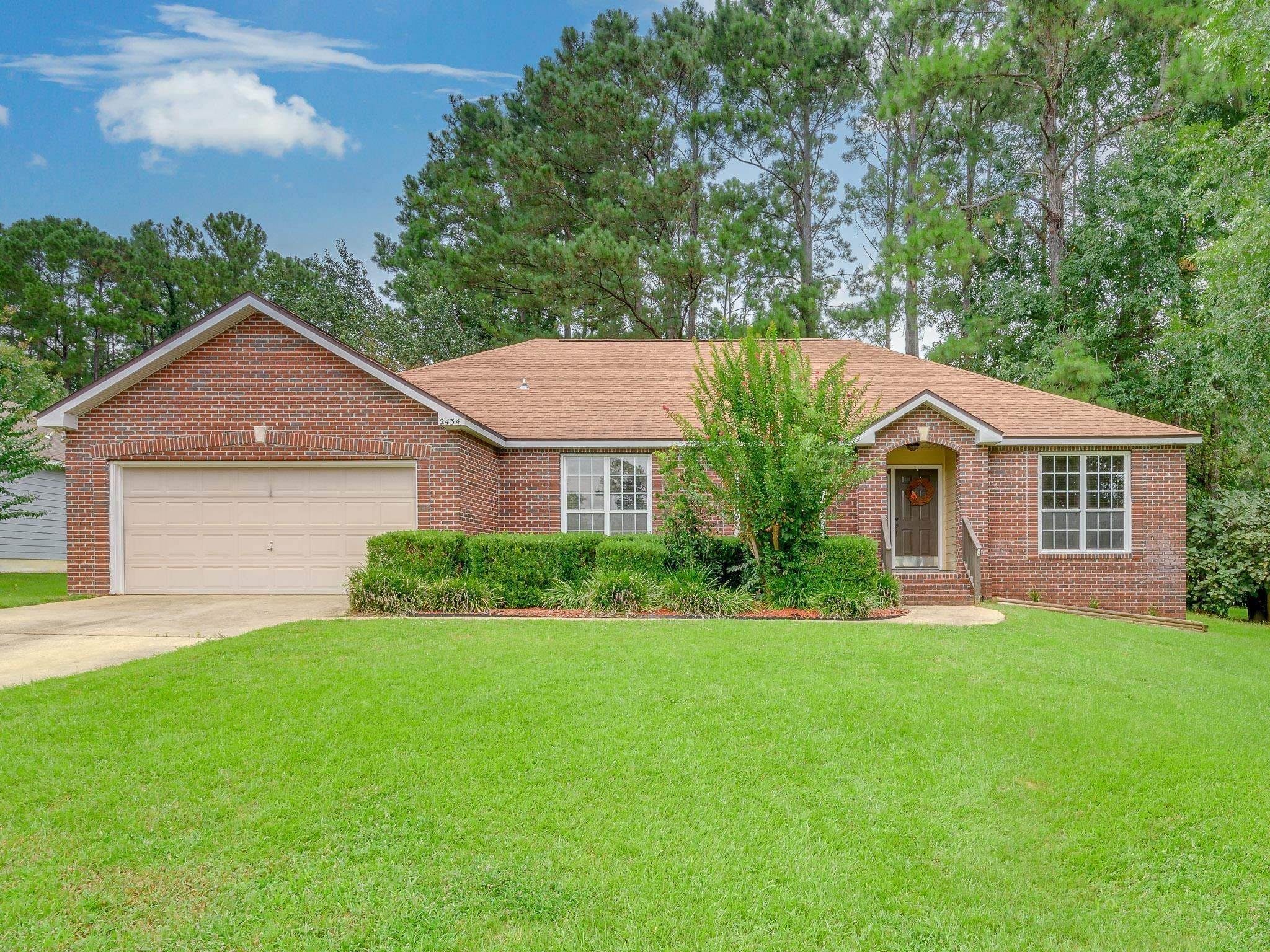 Single Family for Sale at Tallahassee, FL 32308