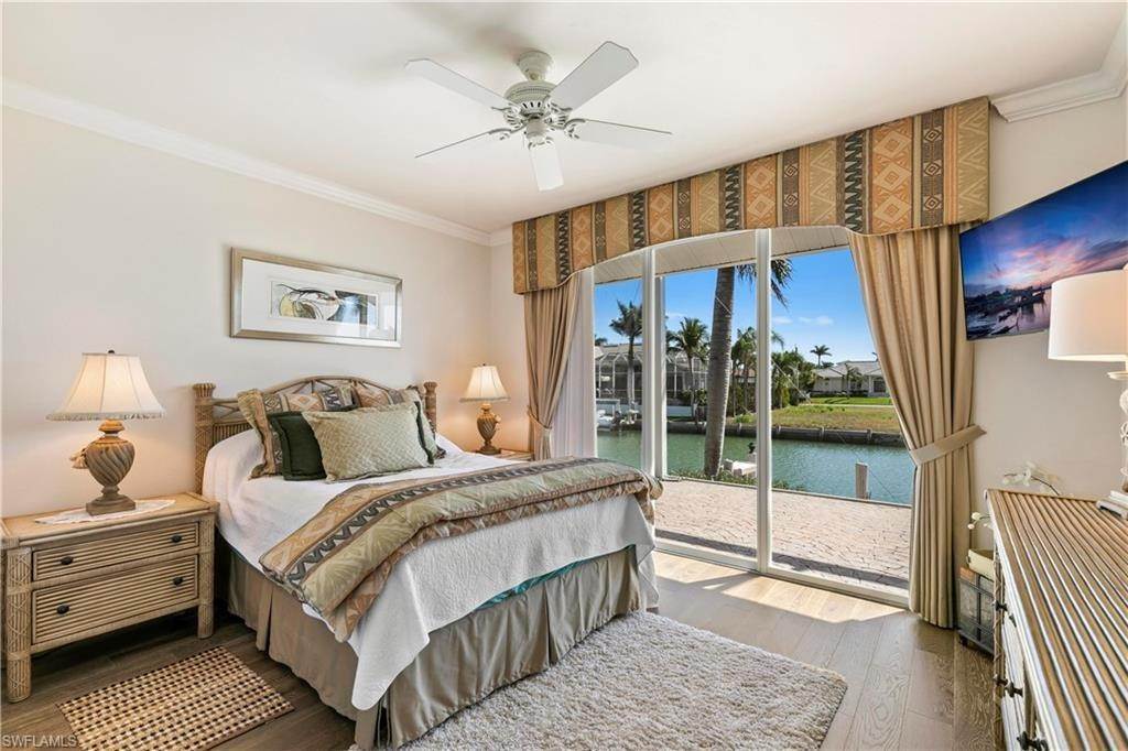 15. Single Family for Sale at Marco Island, FL 34145