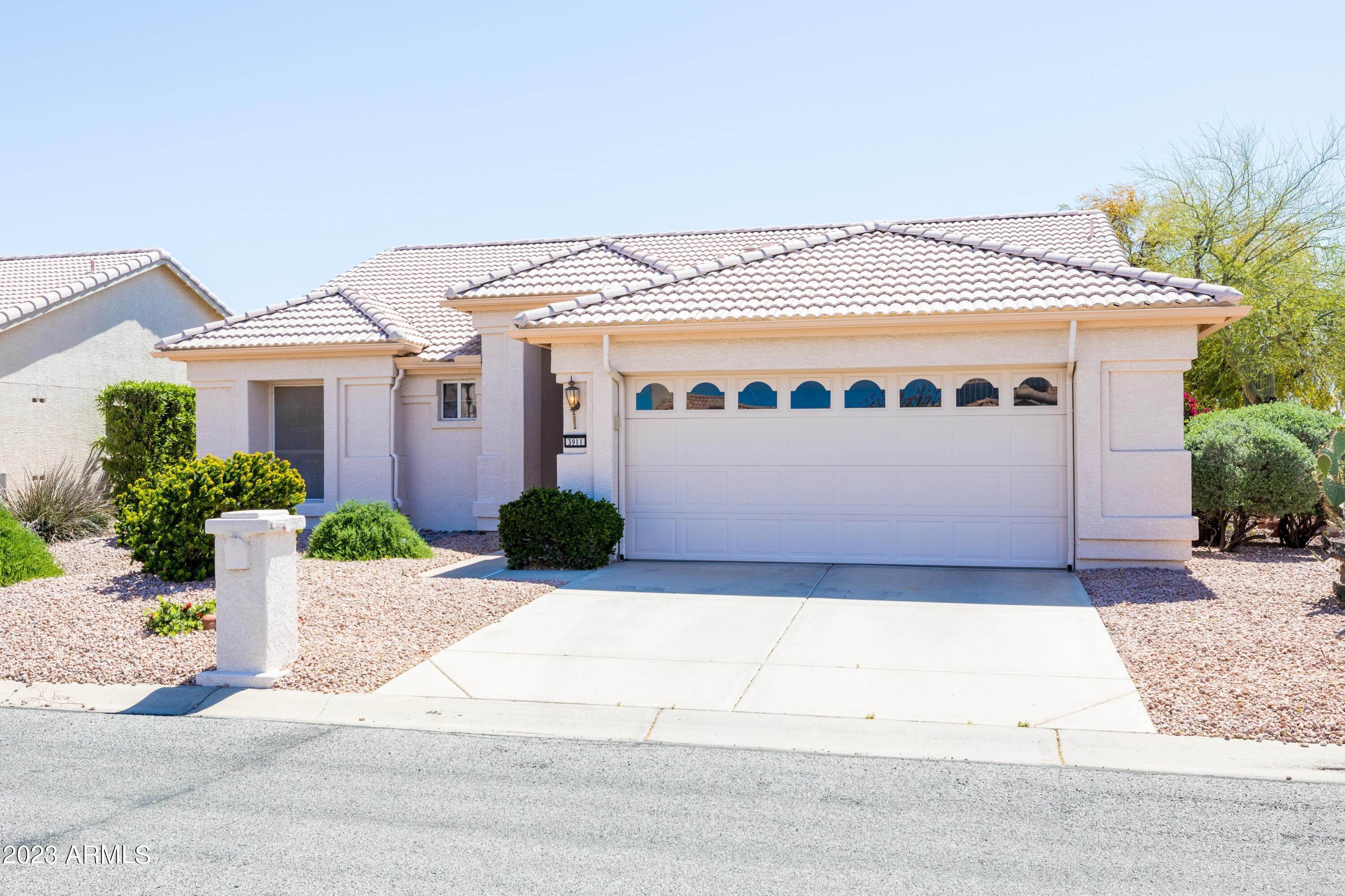 15. Single Family for Sale at Goodyear, AZ 85395