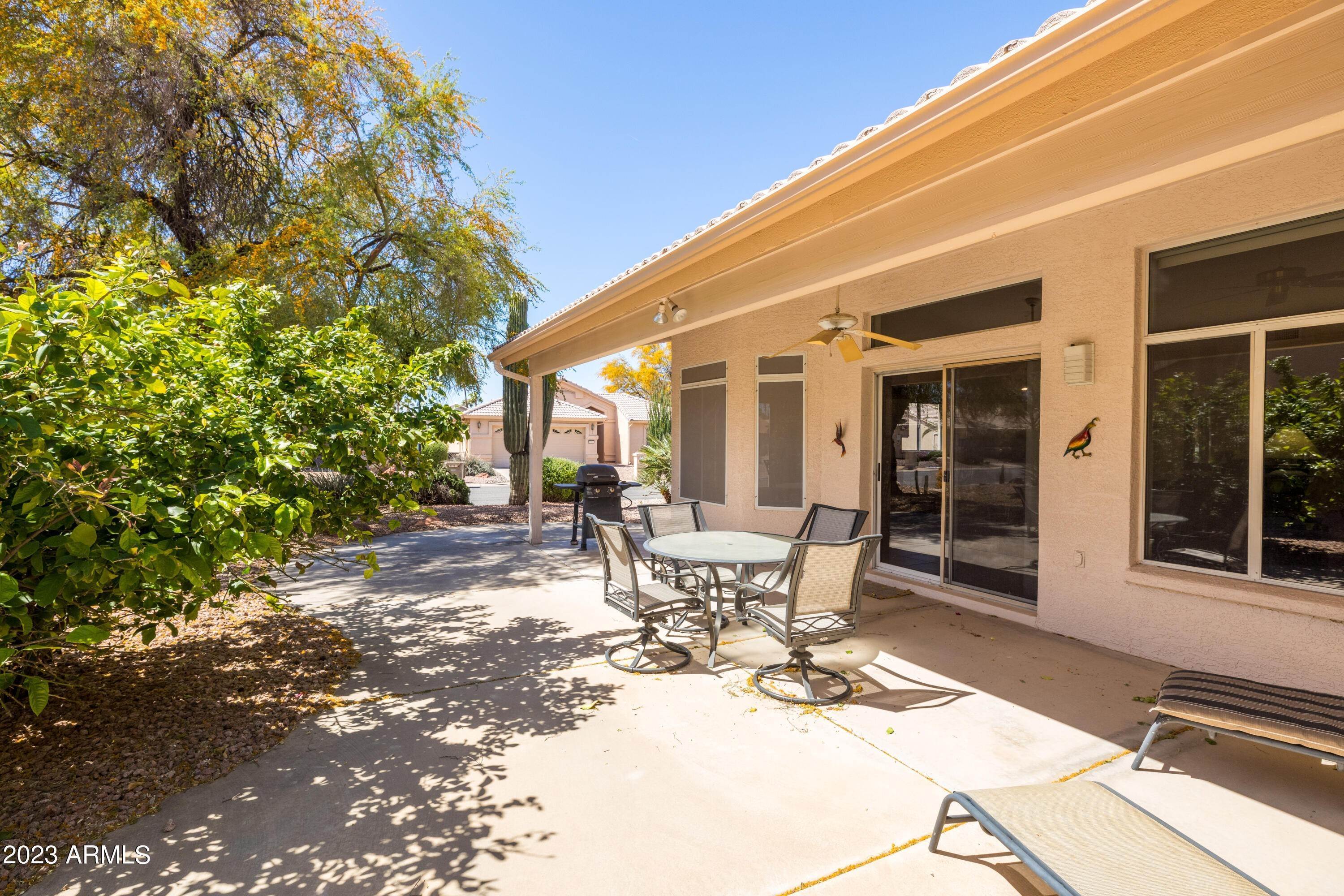 12. Single Family for Sale at Goodyear, AZ 85395