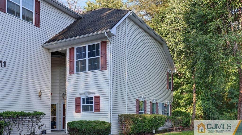 2. Townhouse for Sale at Monroe, NJ 08831