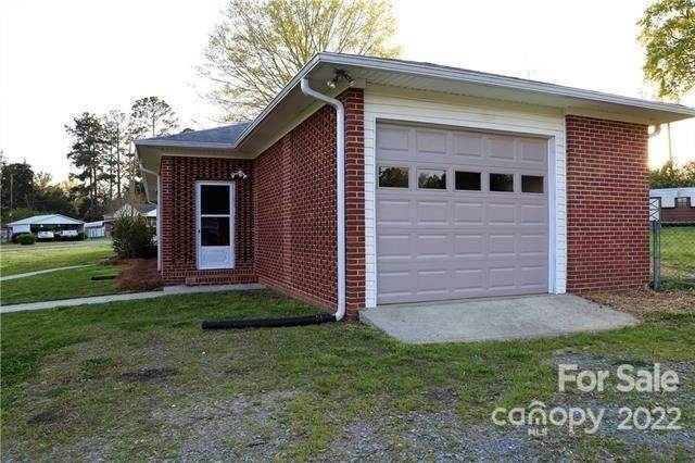 17. Single Family for Sale at Chester, SC 29706
