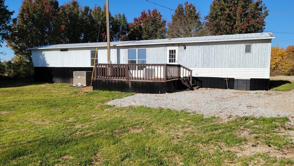 7. Mobile Home for Sale at Monroe, TN 38573