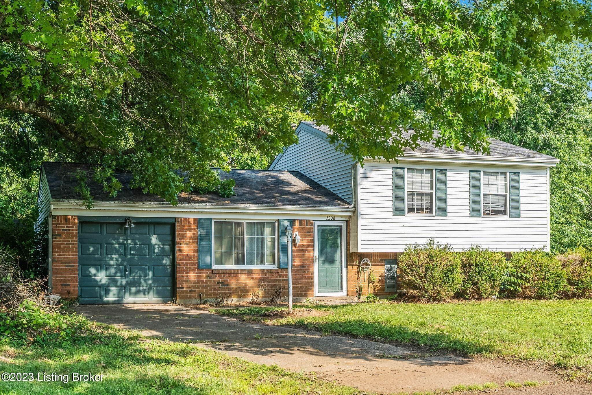 1. Single Family at Louisville, KY 40241