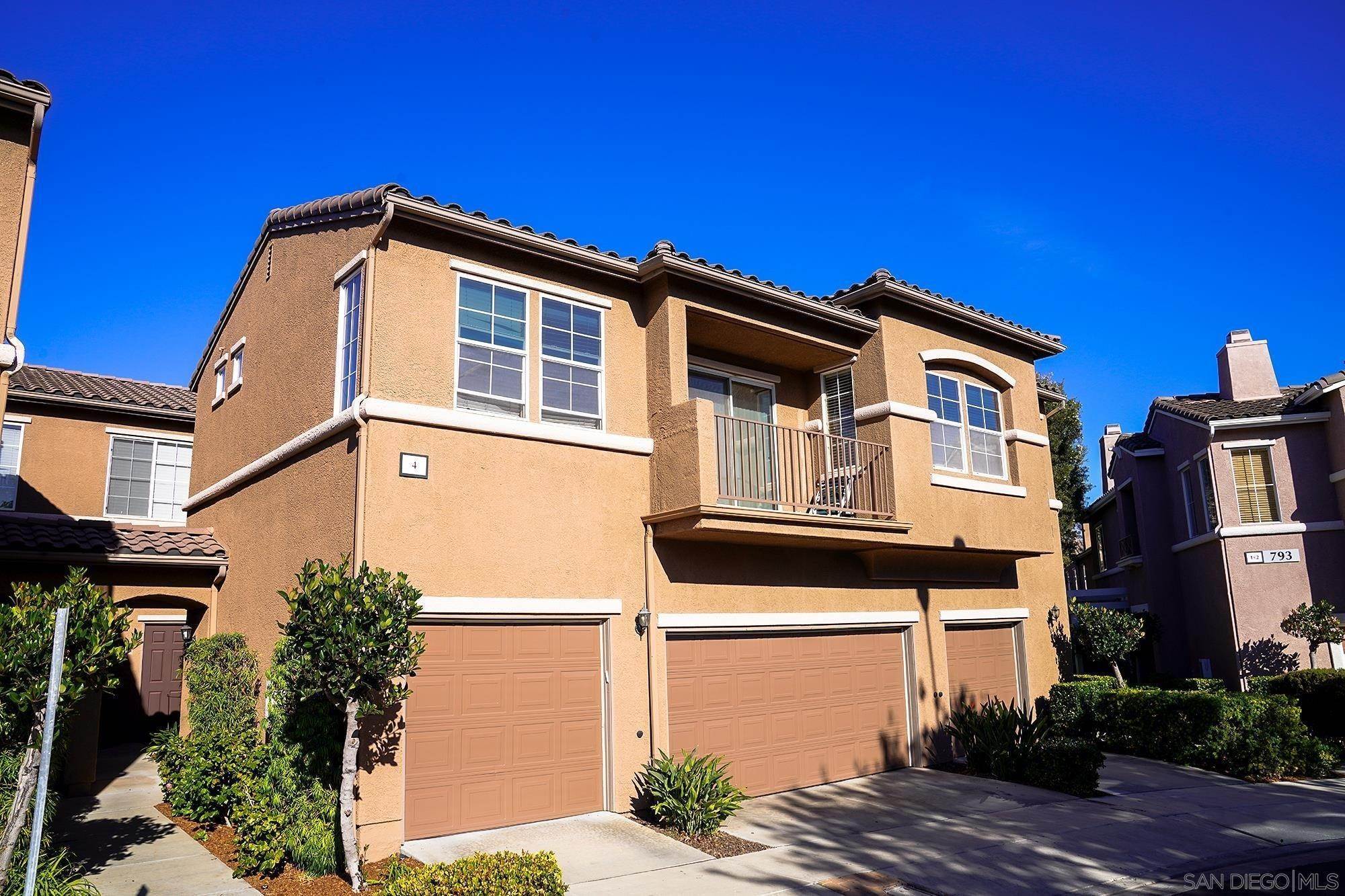 21. Townhouse for Sale at Chula Vista, CA 91913
