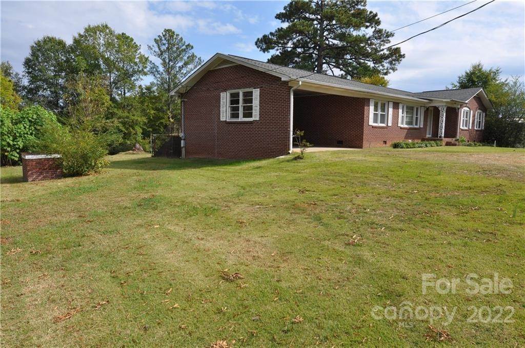 7. Single Family for Sale at Chester, SC 29706