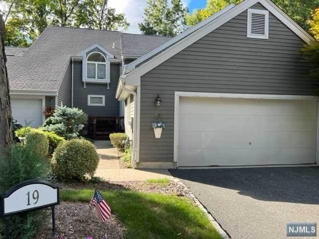 Single Family for Sale at Ramsey, NJ 07446