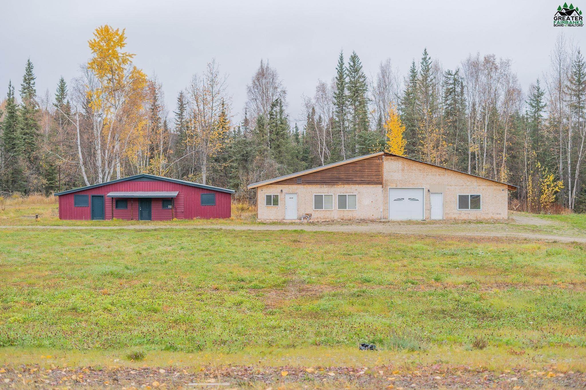 Single Family for Sale at Salcha, AK 99714