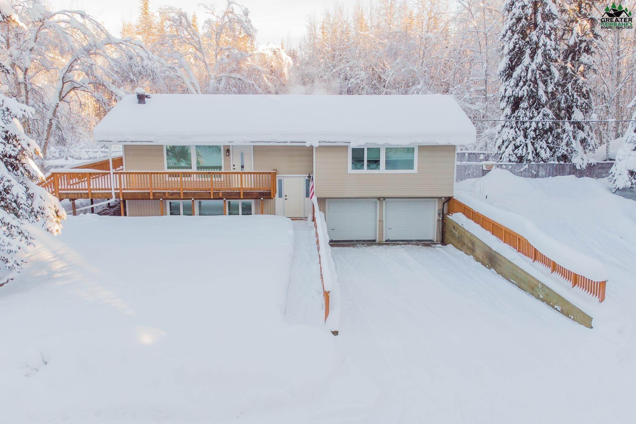 Single Family for Sale at North Pole, AK 99705