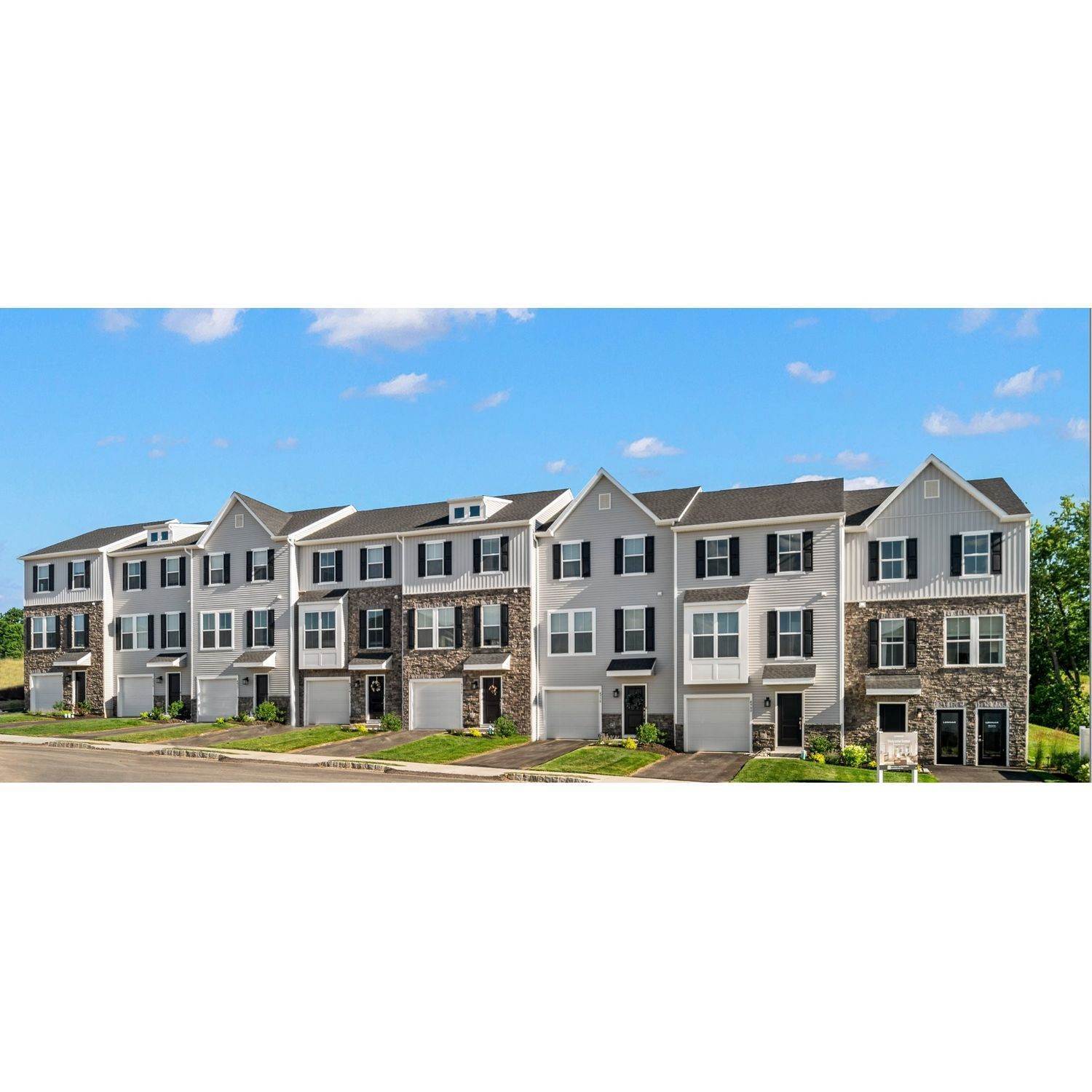 The Townes at Brookside Court κτίριο σε 7596 Clayton Avenue, Coopersburg, PA 18036