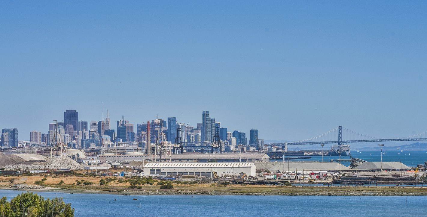 12. The San Francisco Shipyard - Landing building at 10 Innes Court, San Francisco, CA 94124