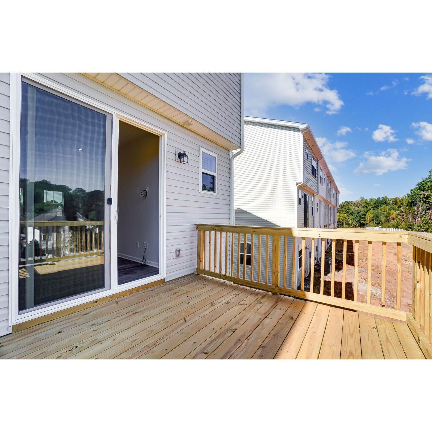 Multi Family for Sale at Charlotte, NC 28216