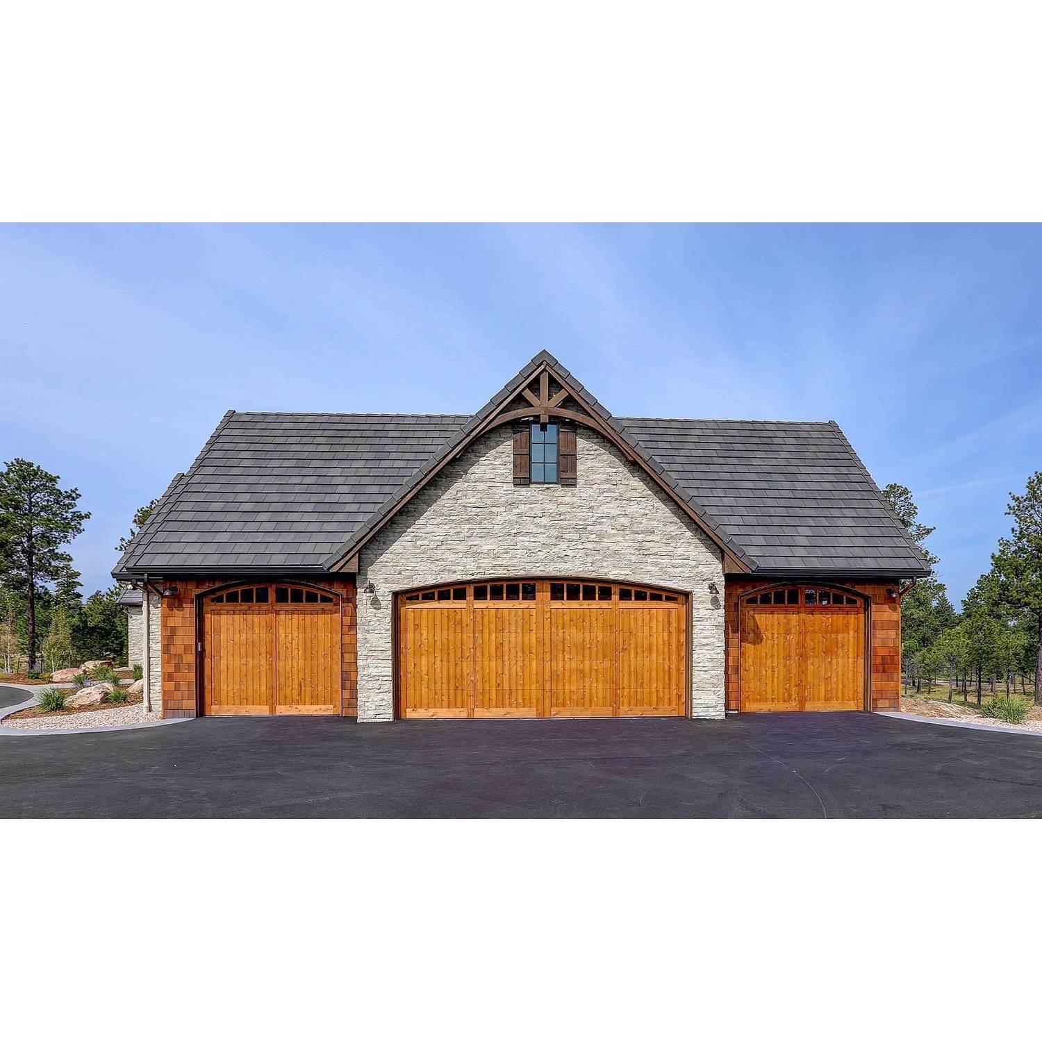 43. Galiant Homes建於 4783 Farmingdale Dr, Colorado Springs, CO 80918