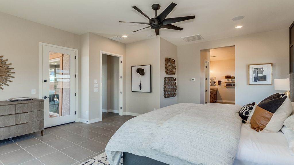 18. Single Family for Sale at La Mira Expedition Collection 5730 S. Bailey, Mesa, AZ 85212