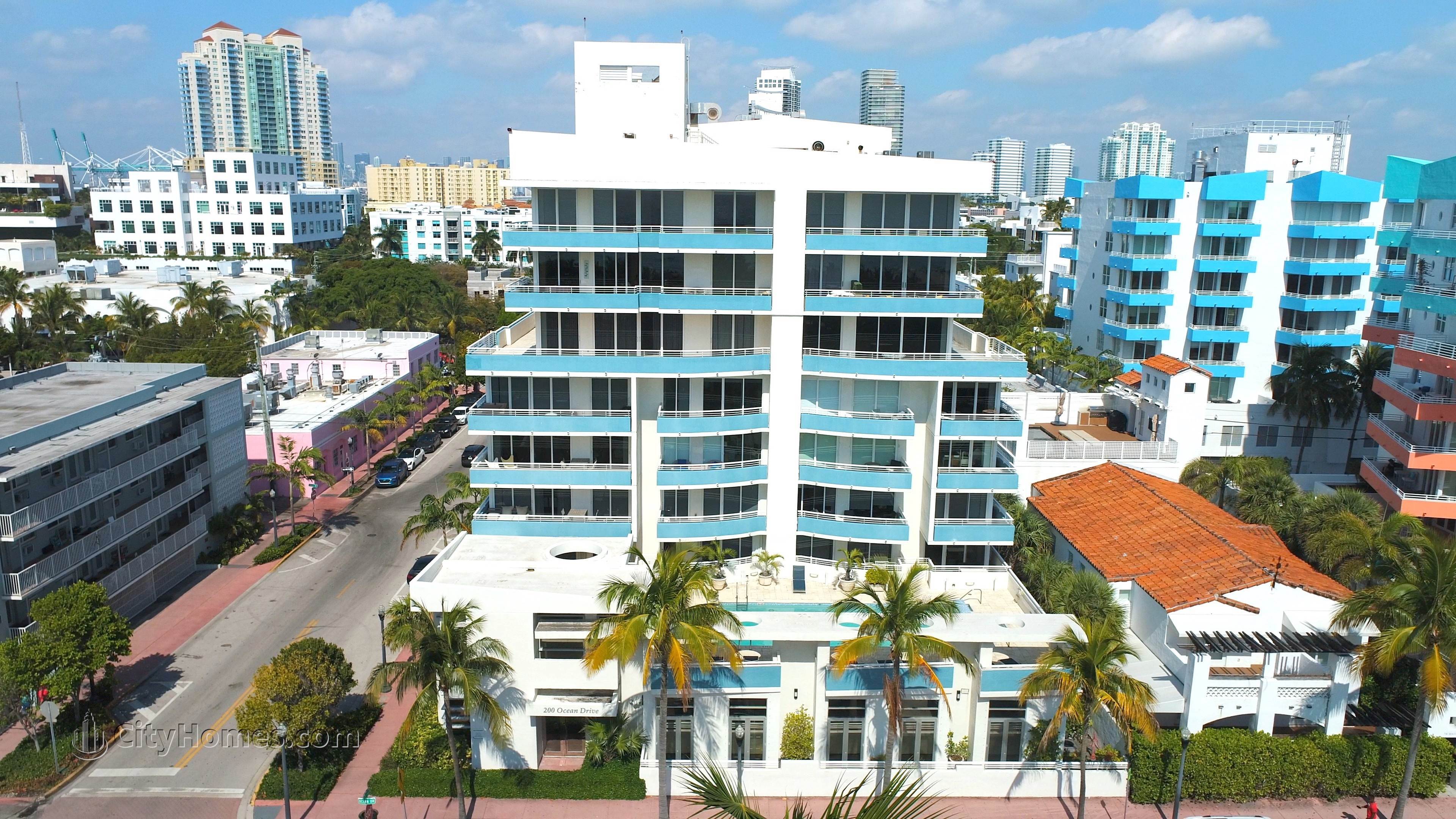 building at 200 Ocean Drive, Miami Beach, FL 33139