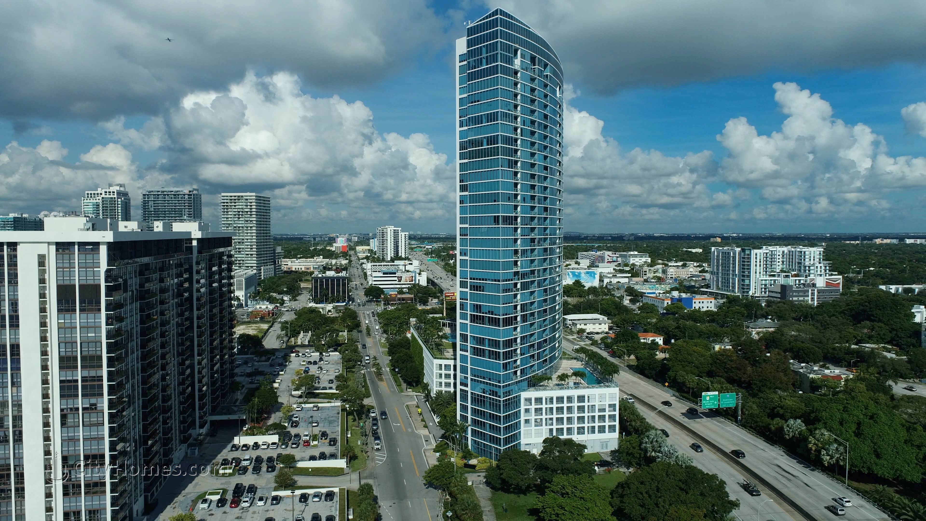 2. Blue building at 601 NE 36th St, Edgewater, Miami, FL 33137
