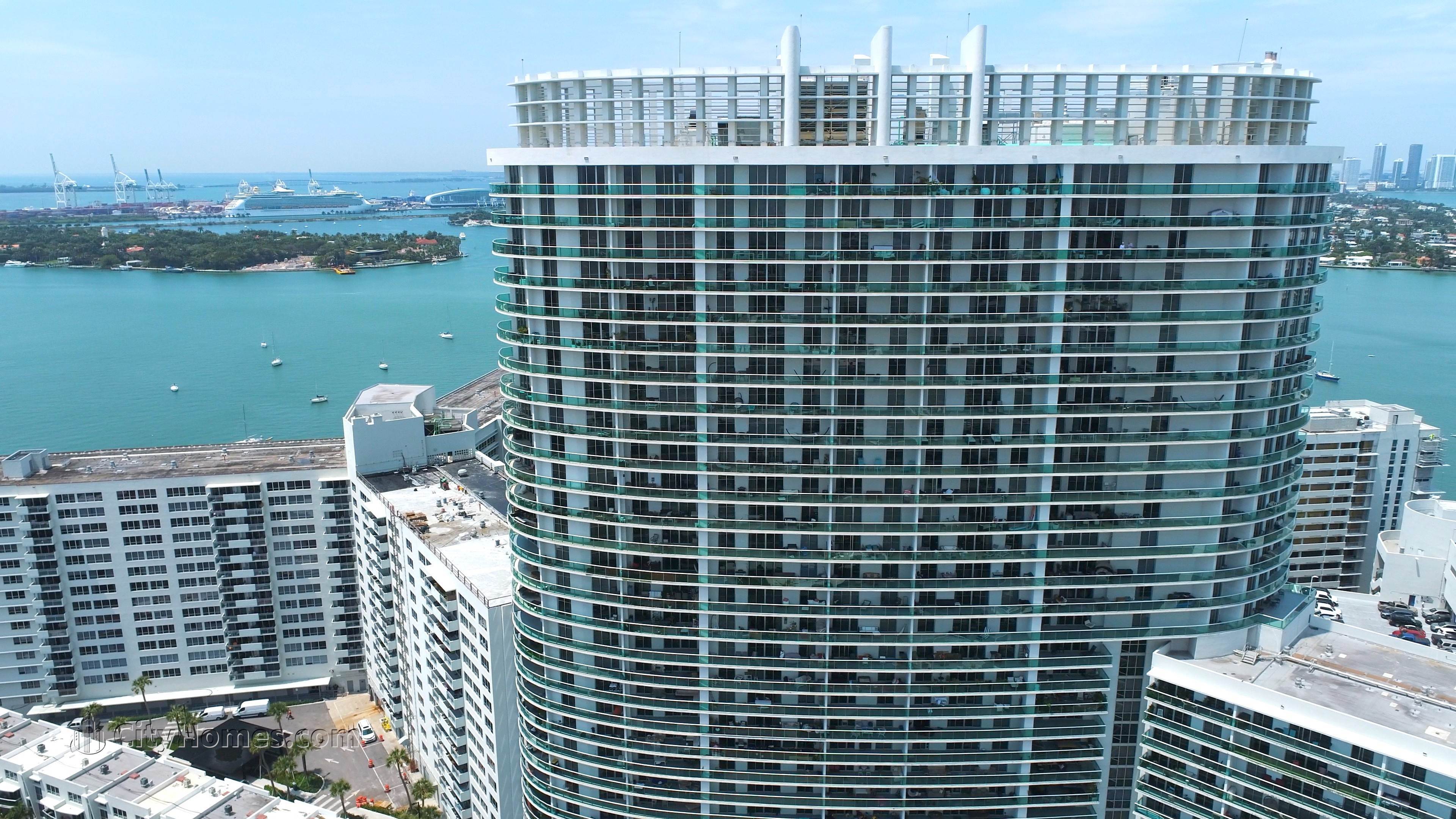 5. FLAMINGO SOUTH BEACH building at 1500 Bay Rd, West Avenue, Miami Beach, FL 33139
