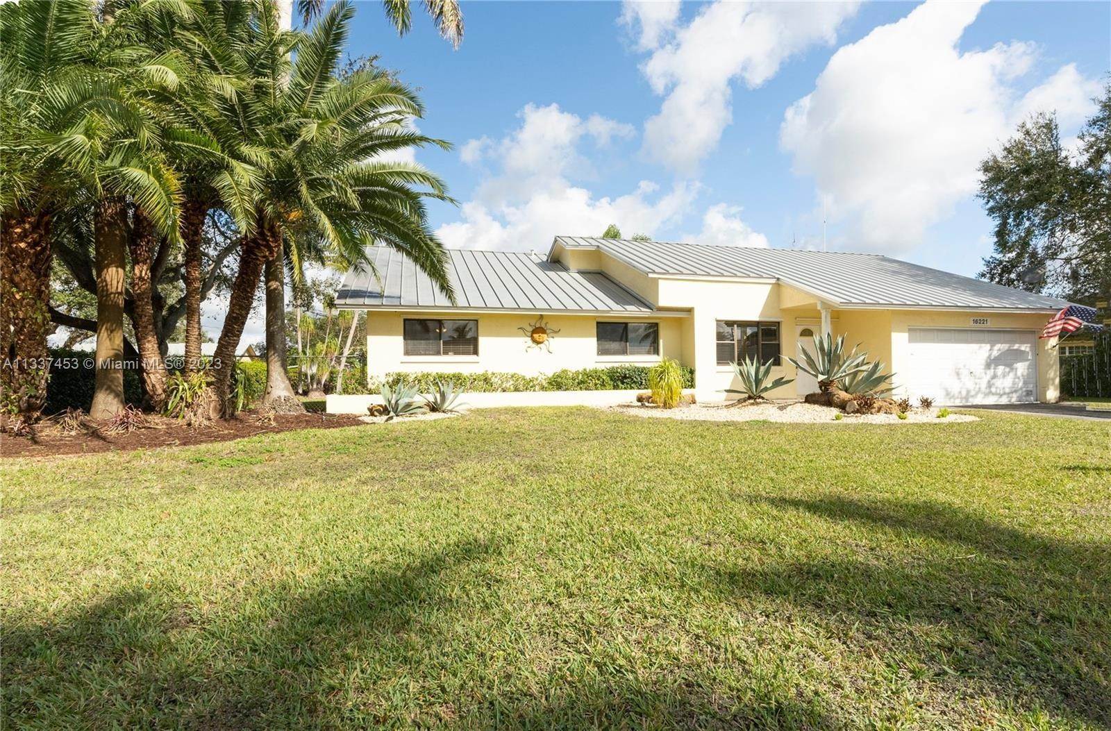 Single Family for Sale at Homestead, FL 33033