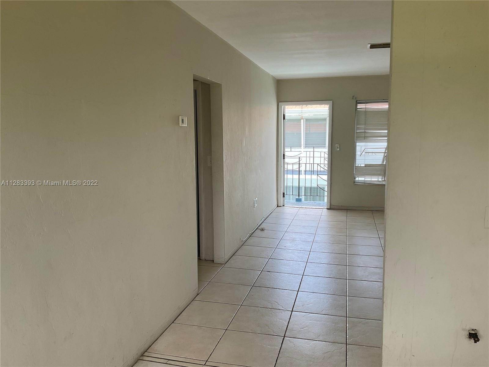 Apartment at Miami, FL 33162