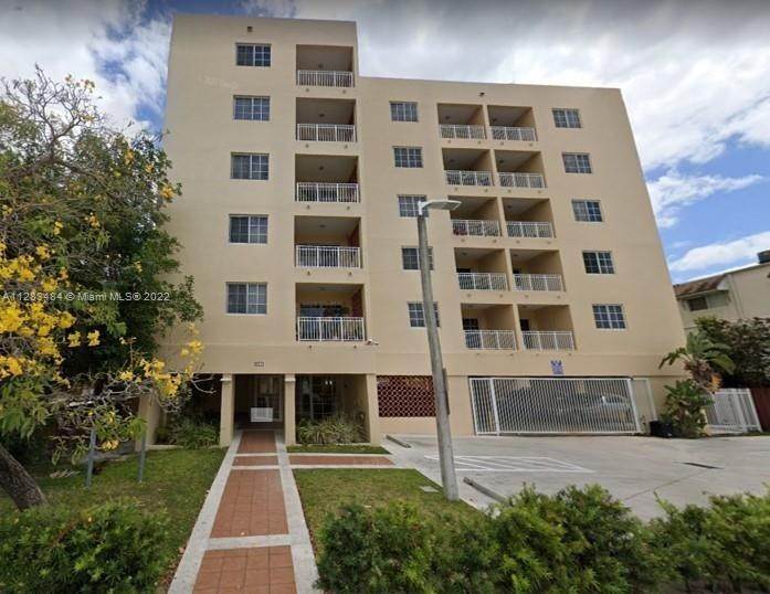 Condominium at West Flagler, Miami, FL 33135