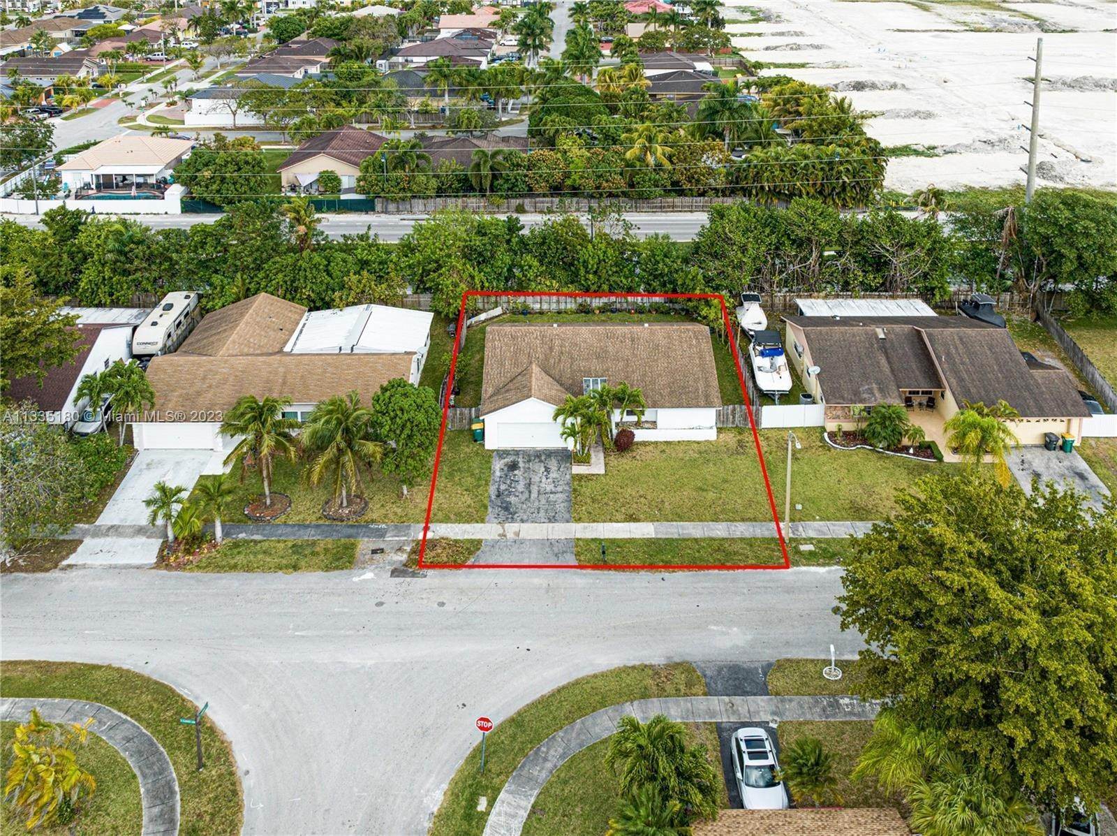 Single Family for Sale at Homestead, FL 33035