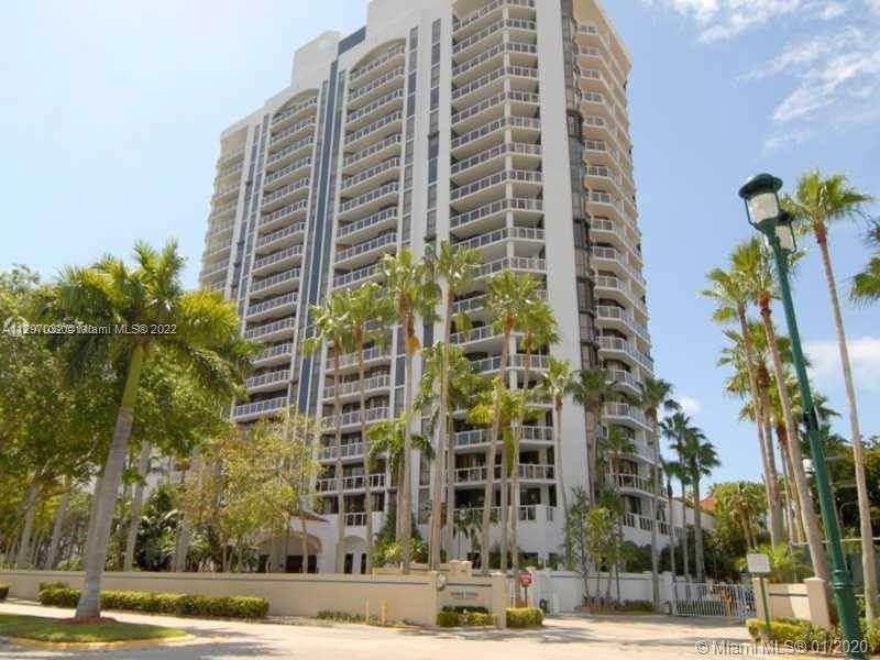 28. Condominium for Sale at Aventura, FL 33180