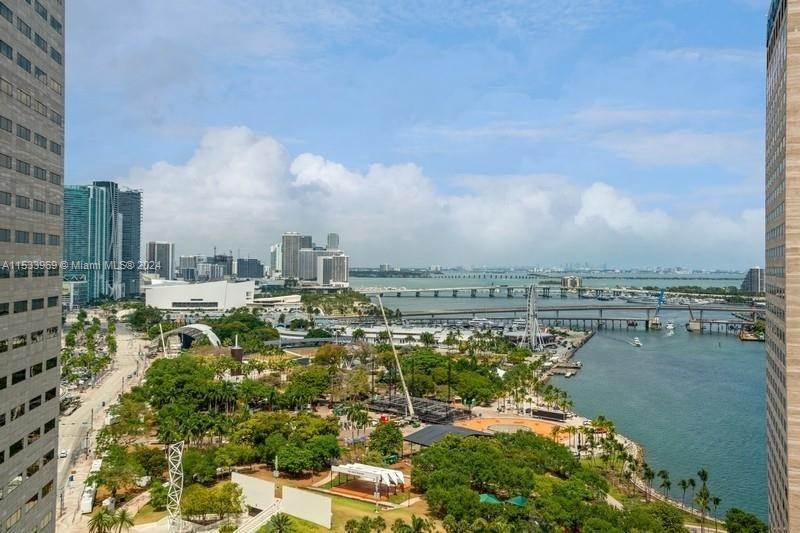 Condominium for Sale at Downtown Miami, Miami, FL 33131