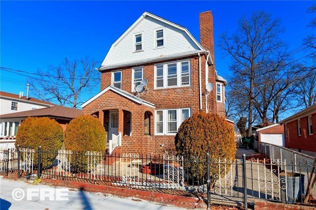 Single Family for Sale at Queens Village, NY 11429