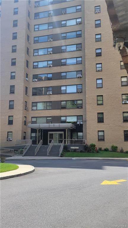 Single Family for Sale at University Heights, Bronx, NY 10468