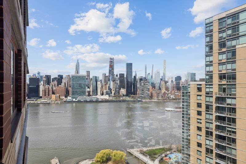 Cooperative for Sale at Hunters Point, Queens, NY 11109